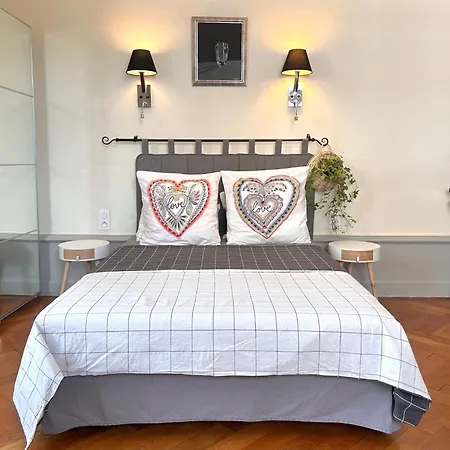 Carla's Residences F1 Hyper Centre アパート *